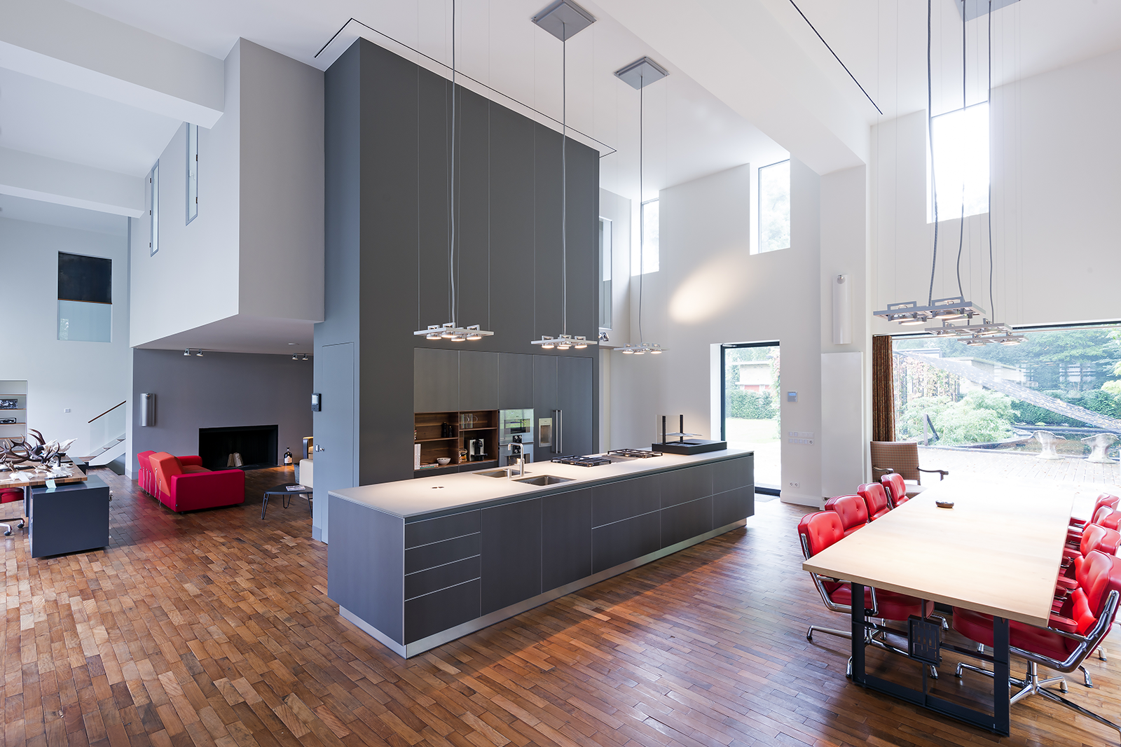 premium bulthaup keuken in donker aluminium kookeiland met Bora
