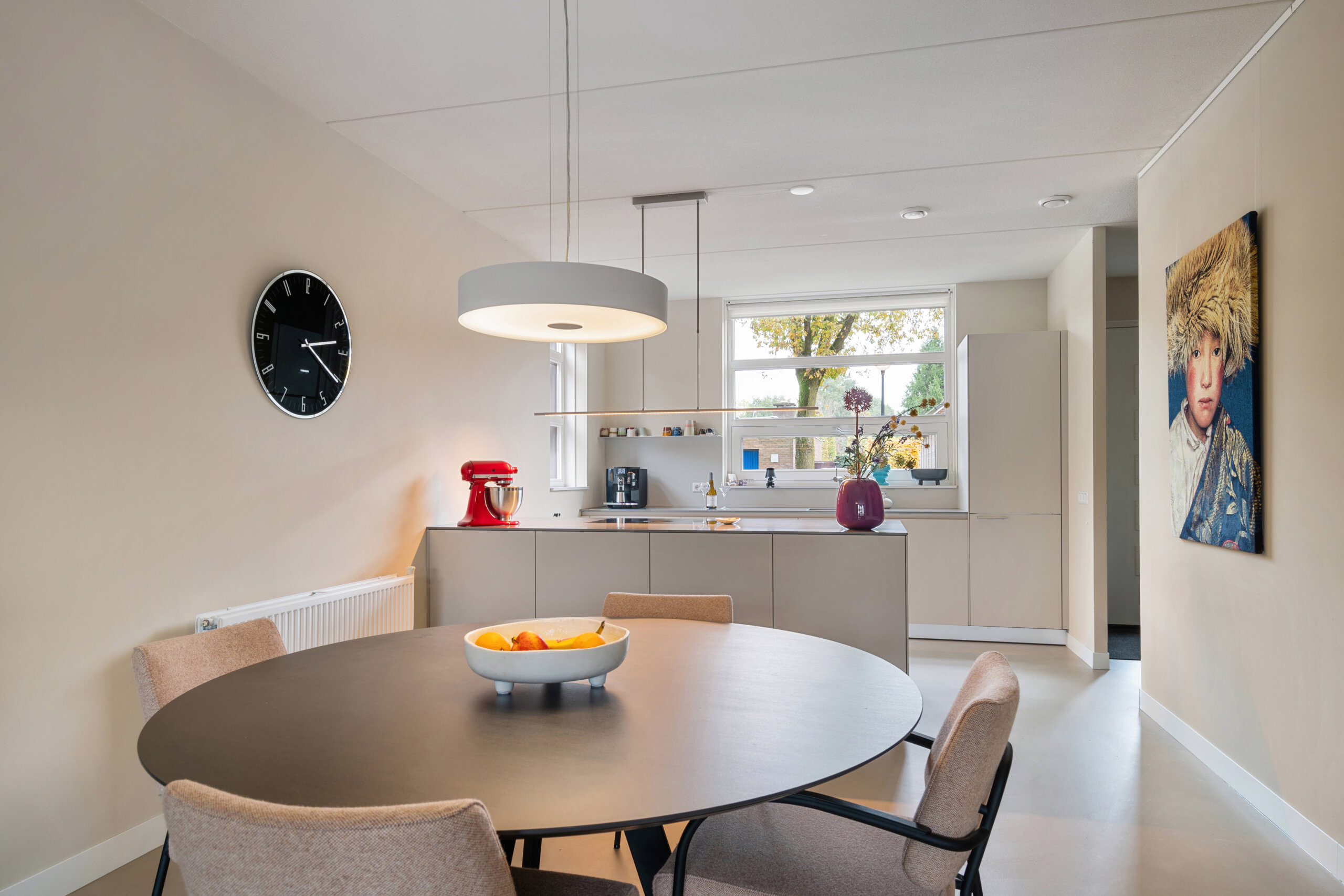 compacte bulthaup keuken kiezel met grijs blad